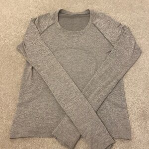 Grey Lululemon Waist Length Long Sleeve Swiftly Tech